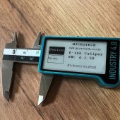 Subler E-ink Wireless 0-150 mm Industry 4.0 (DataMet E-ink)